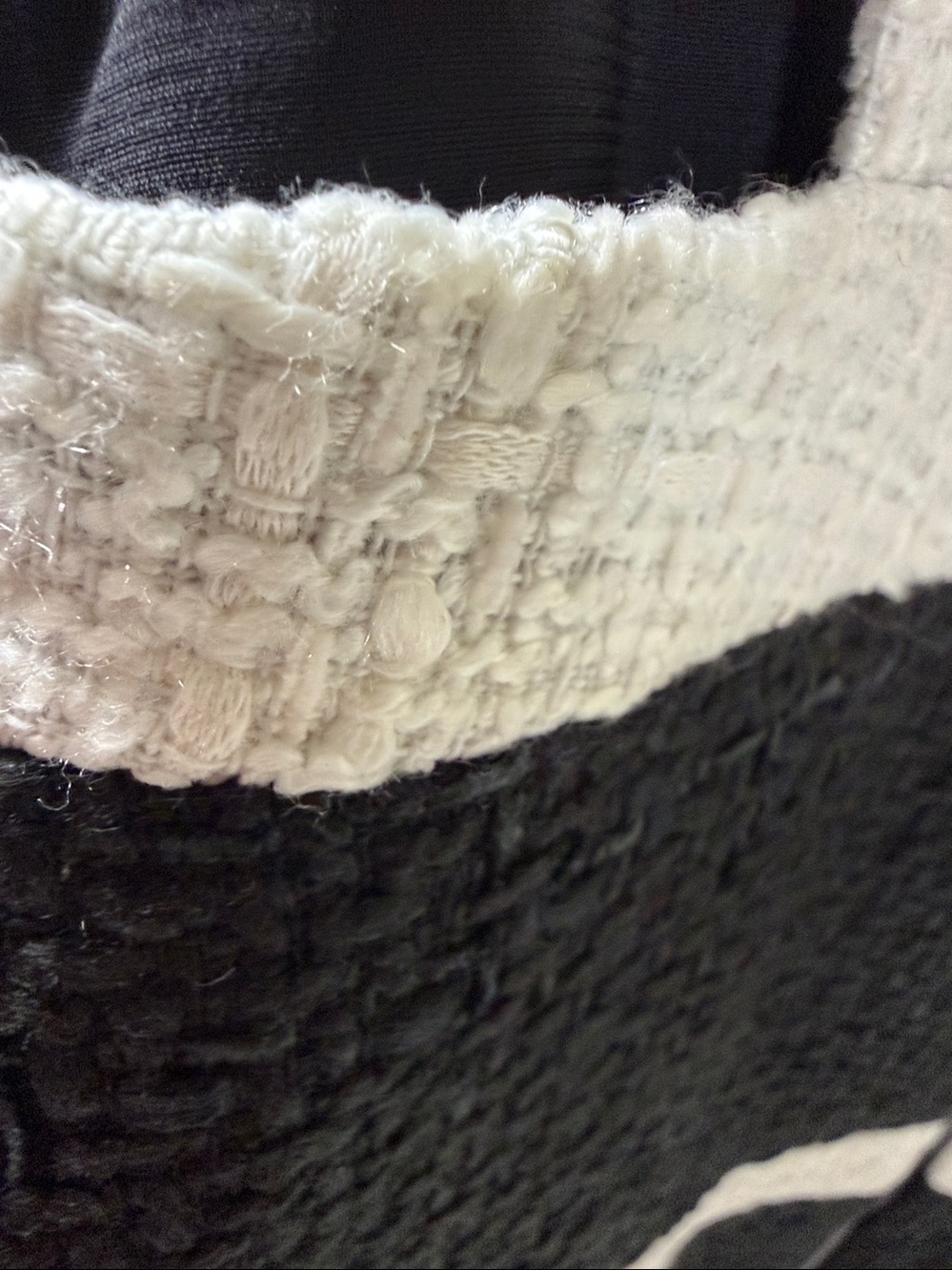 Alice + Olivia Black and White tweed Dress. NEW with Tags !! - Picture 6 of 8